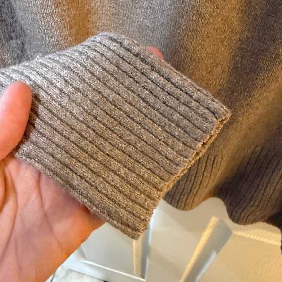 Tahari Brown Pink Nordic Fair Isle Apres Ski Sweater Scandinavian - Picture 5 of 6